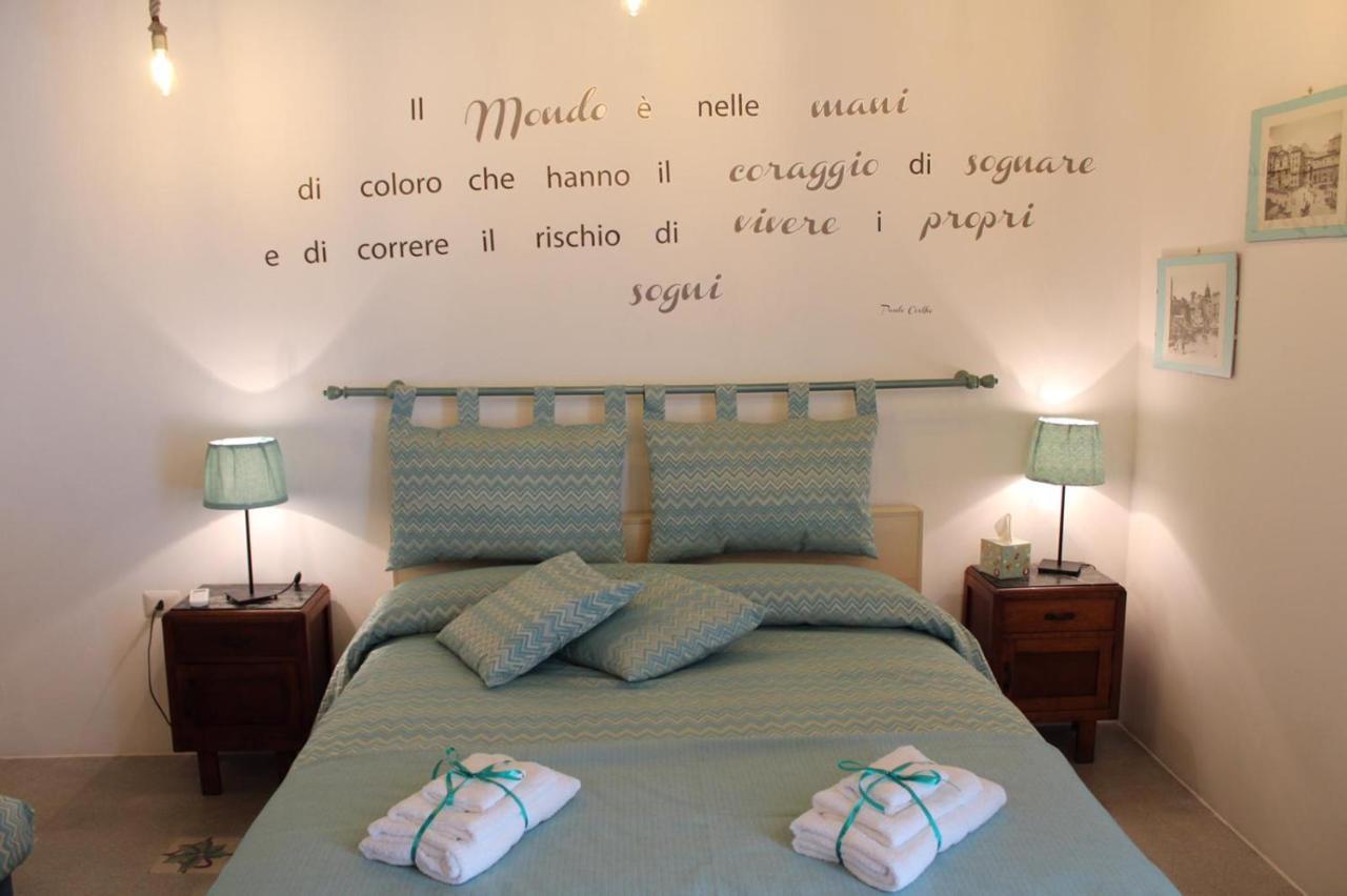 Dimora Via Col Vento Apartment เนเปิลส์ ภายนอก รูปภาพ